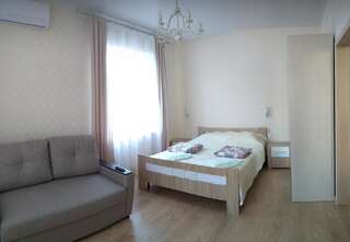 Гостевой дом Guesthouse na Sevastopolskoy 28 Геленджик Апартаменты с 1 спальней-3